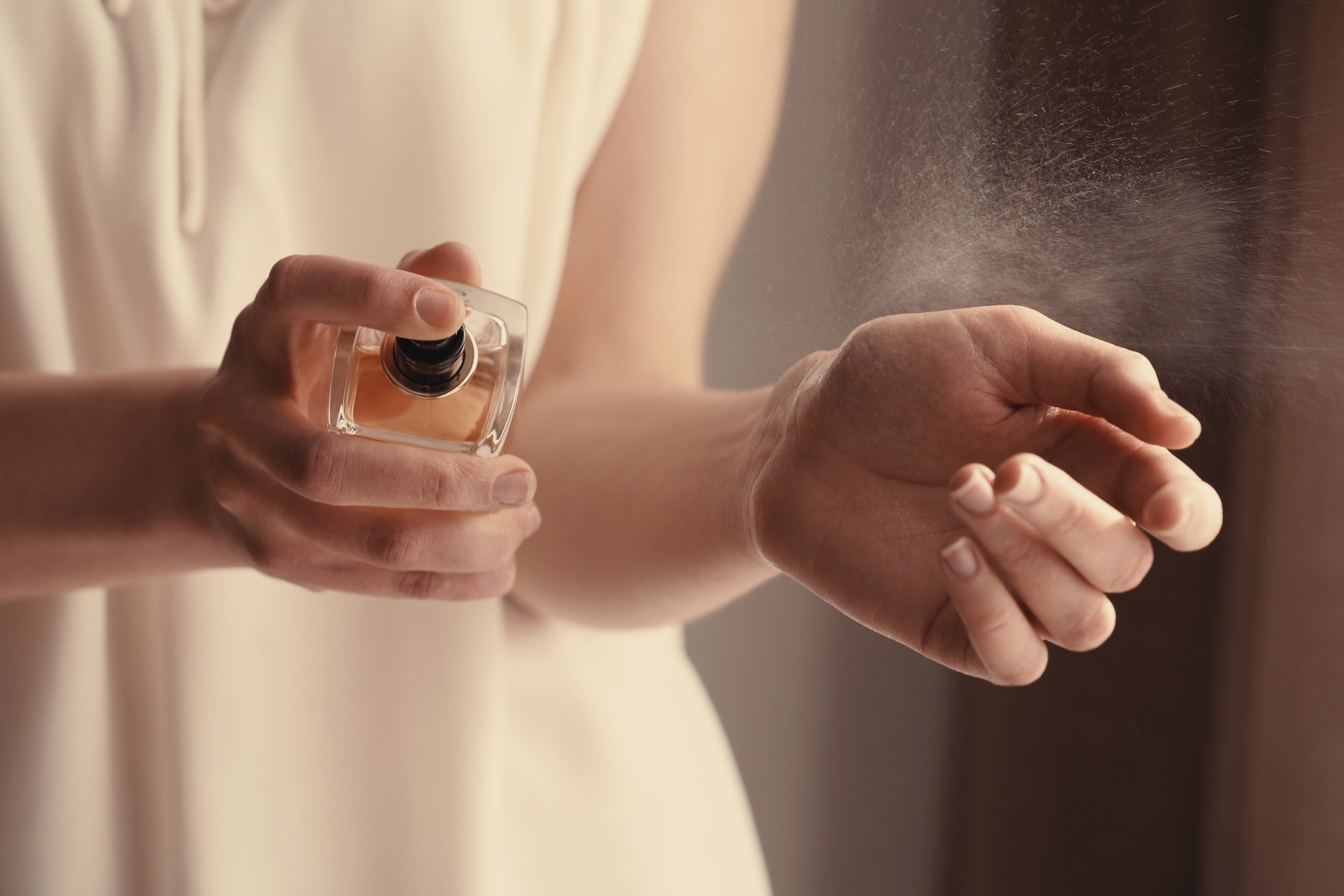 How To Spot the Difference Between Genuine And Replica Perfumes